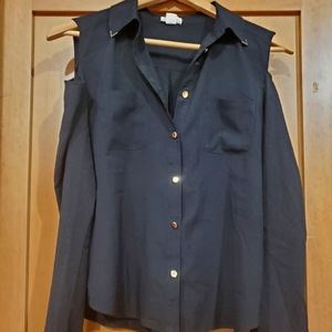 EUC Black Long Sleeve Button Down Top